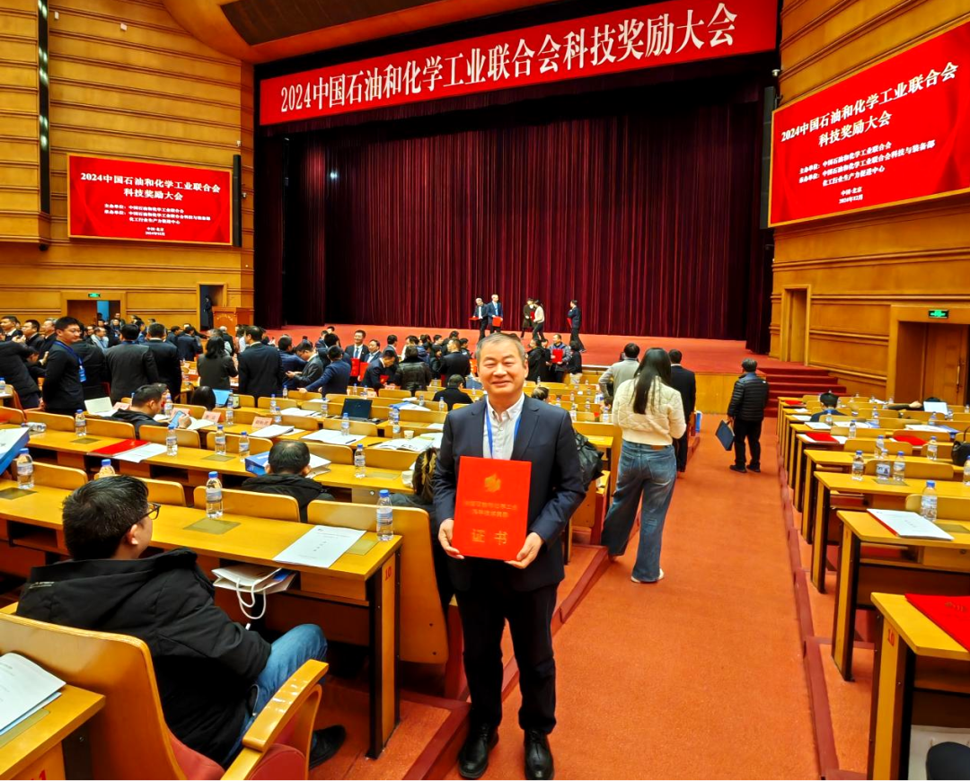 倍榮耀 | 恭賀倍杰特及張建飛總經(jīng)理，請(qǐng)接收雙倍喜悅！ 